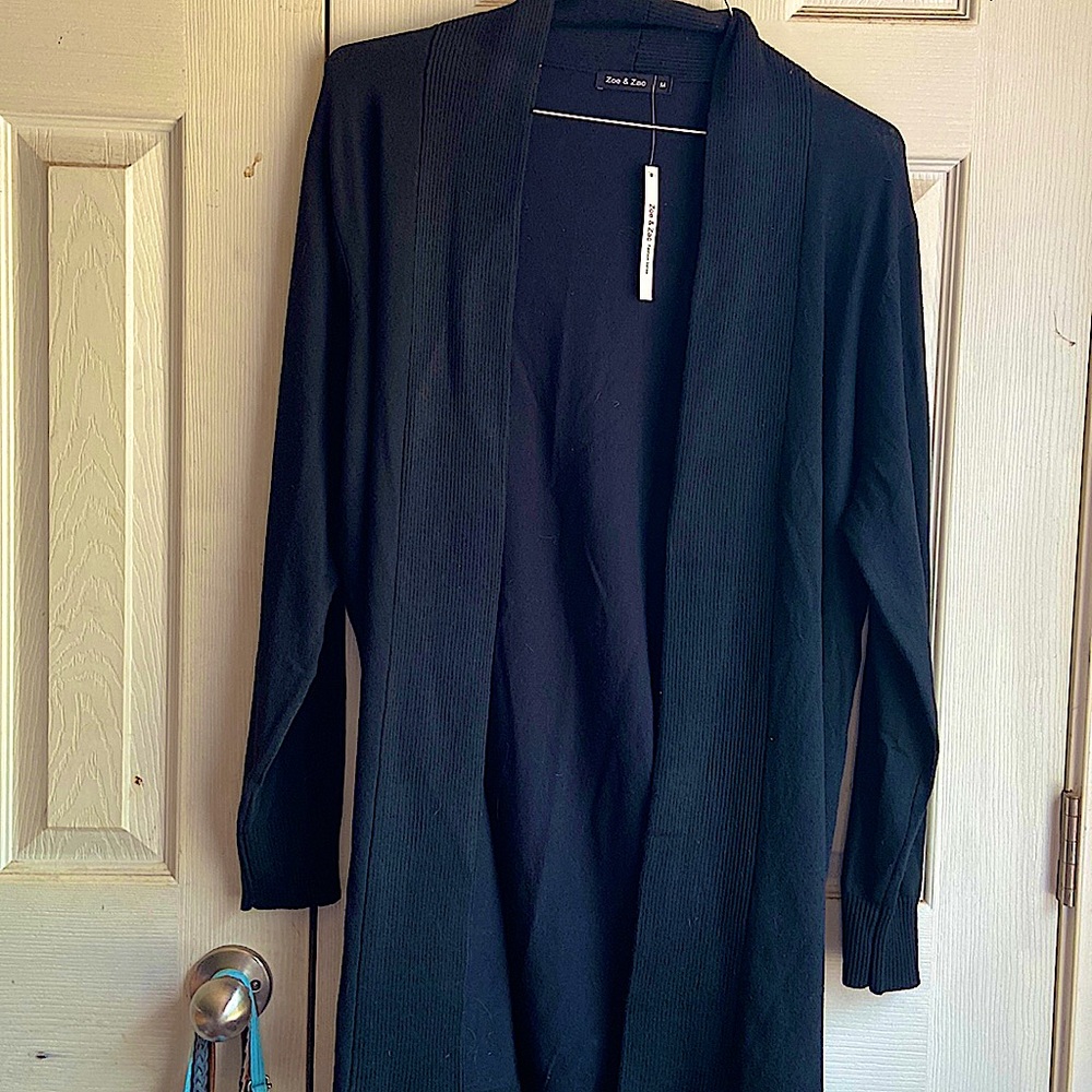 Black pullover